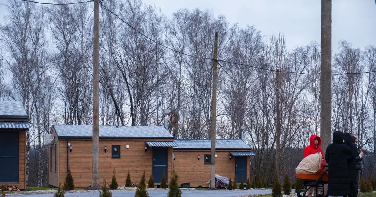Модульні будинки містечка Q-tochok з мешканцями